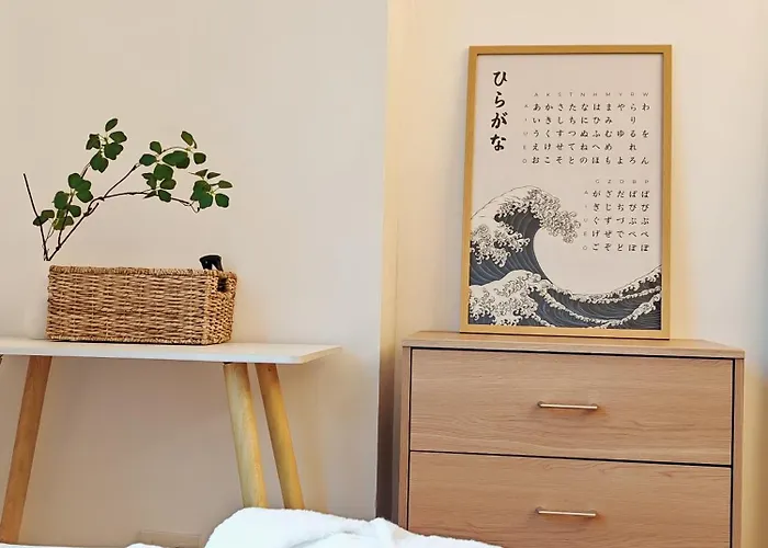 Spacious Qc Aparthotel 4*